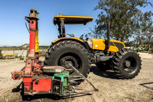 Choosing Agricultural Hydraulic Cylinders That Match Your Equipment Needs