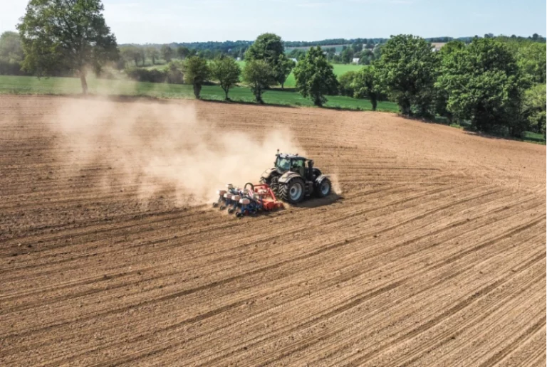 How to Choose a Hydraulic Cylinder for Land Preparation Equipment